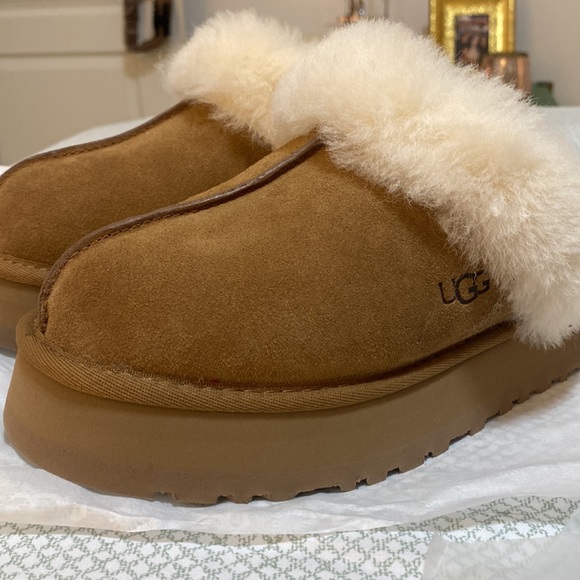 NEW UGG Disquette Slippers Chestnut Sz 8 - Picture 3 of 7